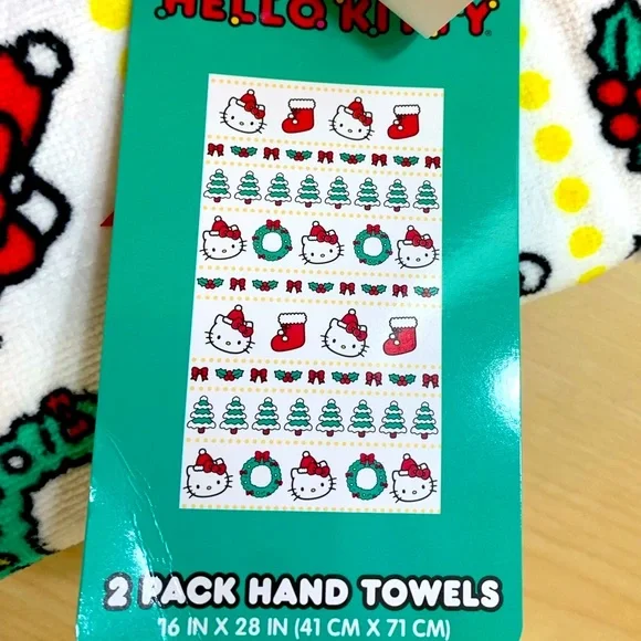 🎄HelloKitty Christmas Hand Towel 4PC Bundle Gingerbread Wreath Holiday 2024 NEW - Picture 4 of 10